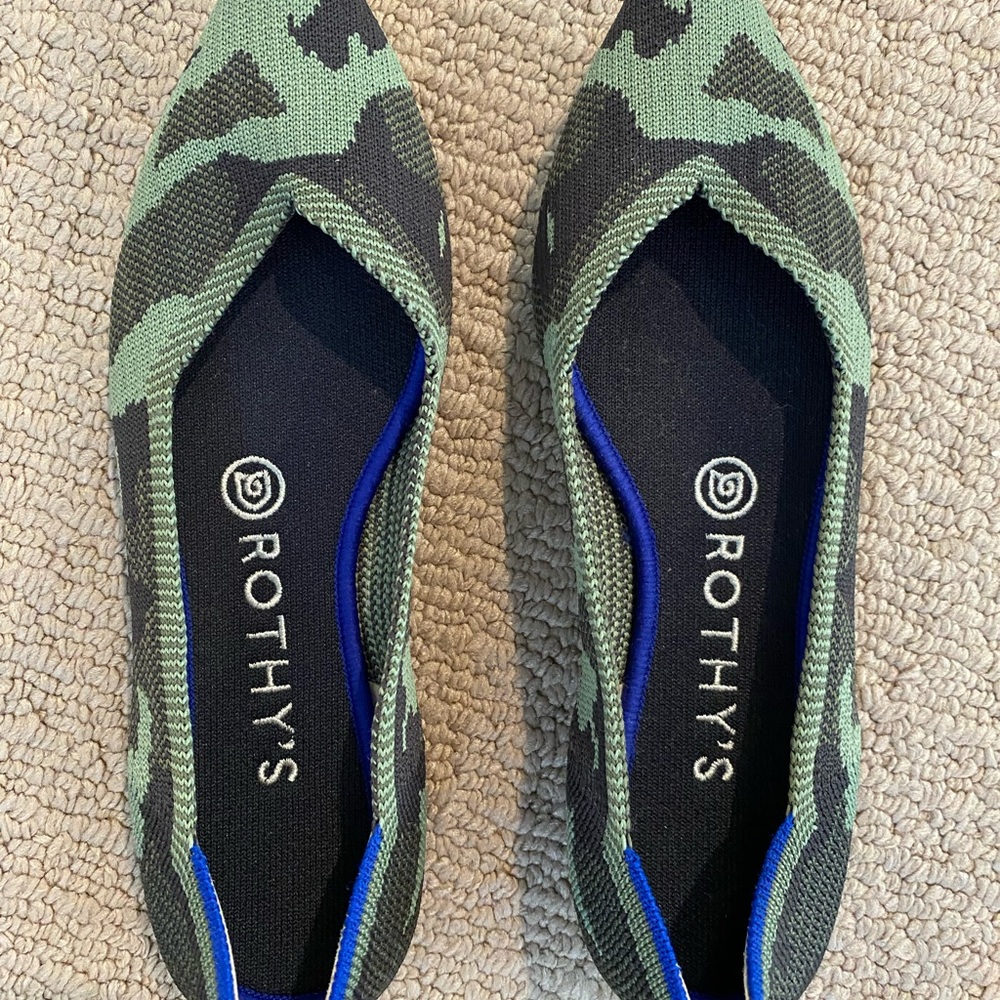 Rothy's Camo Point Flats, sz 7
